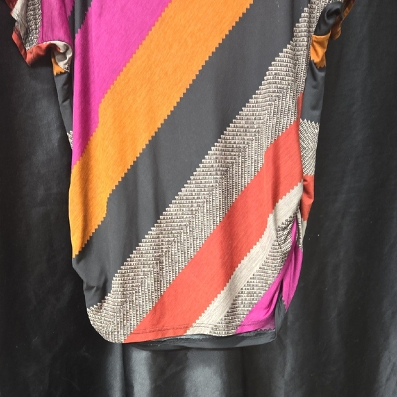 Lavish Vibrant Striped Short Sleeve Top - Picture 4 of 8
